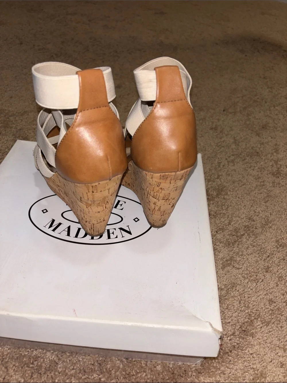 Steve Madden Beige Elastic Strappy Cork Wedges